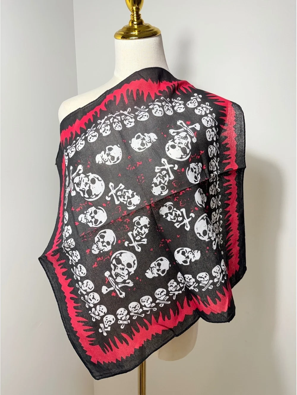 Skull and Crossbones Bandana Scarf Black Red Lightweight New Without Tags